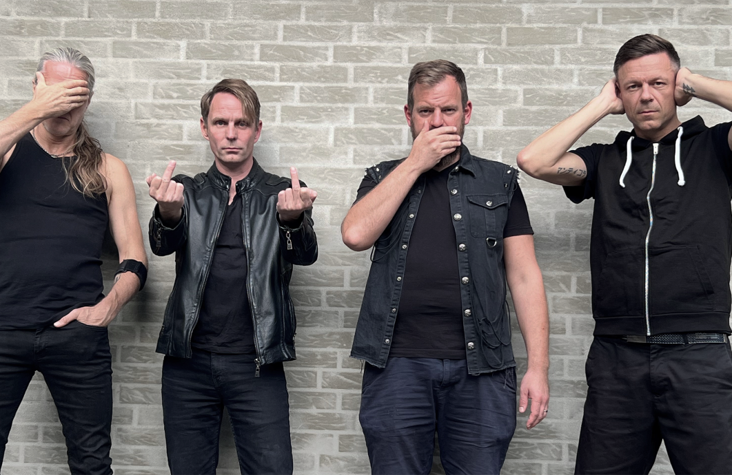 Manticora Band 1 cropped